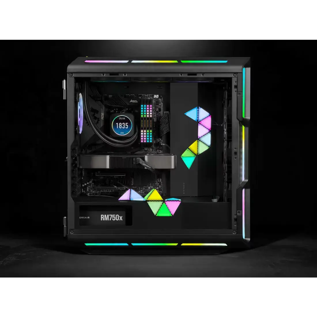Corsair iCUE LC100 Case Accent Lighting Panels - Mini Triangle - 9x Tile Starter Kit (CL-9011114-WW)13